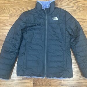 Girls the north face jacket. Perfect condition